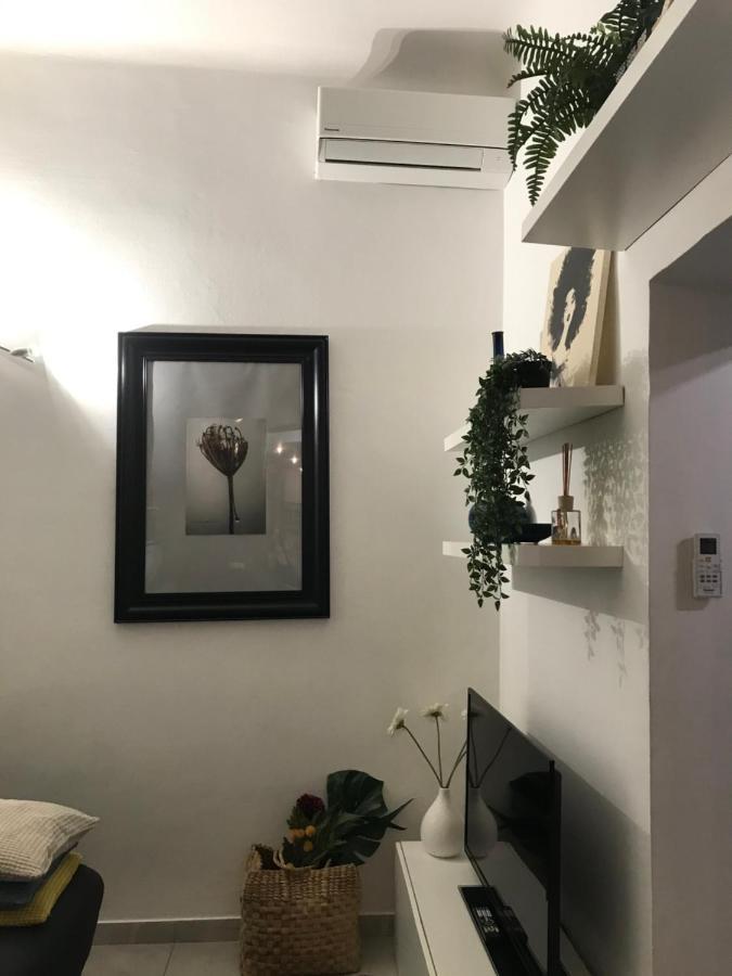 Casa Tibaldi Apartment Milan Bagian luar foto