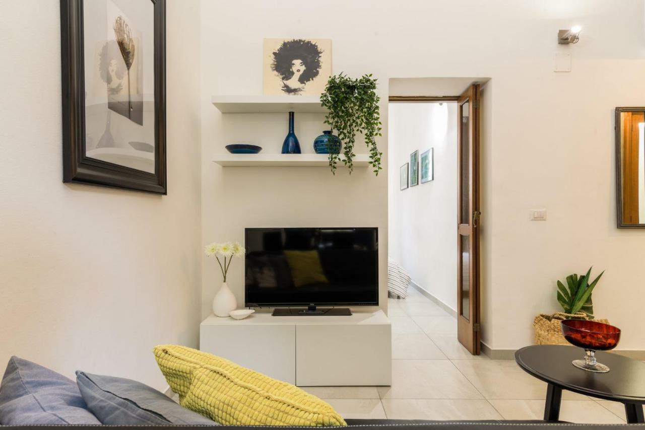 Casa Tibaldi Apartment Milan Bagian luar foto